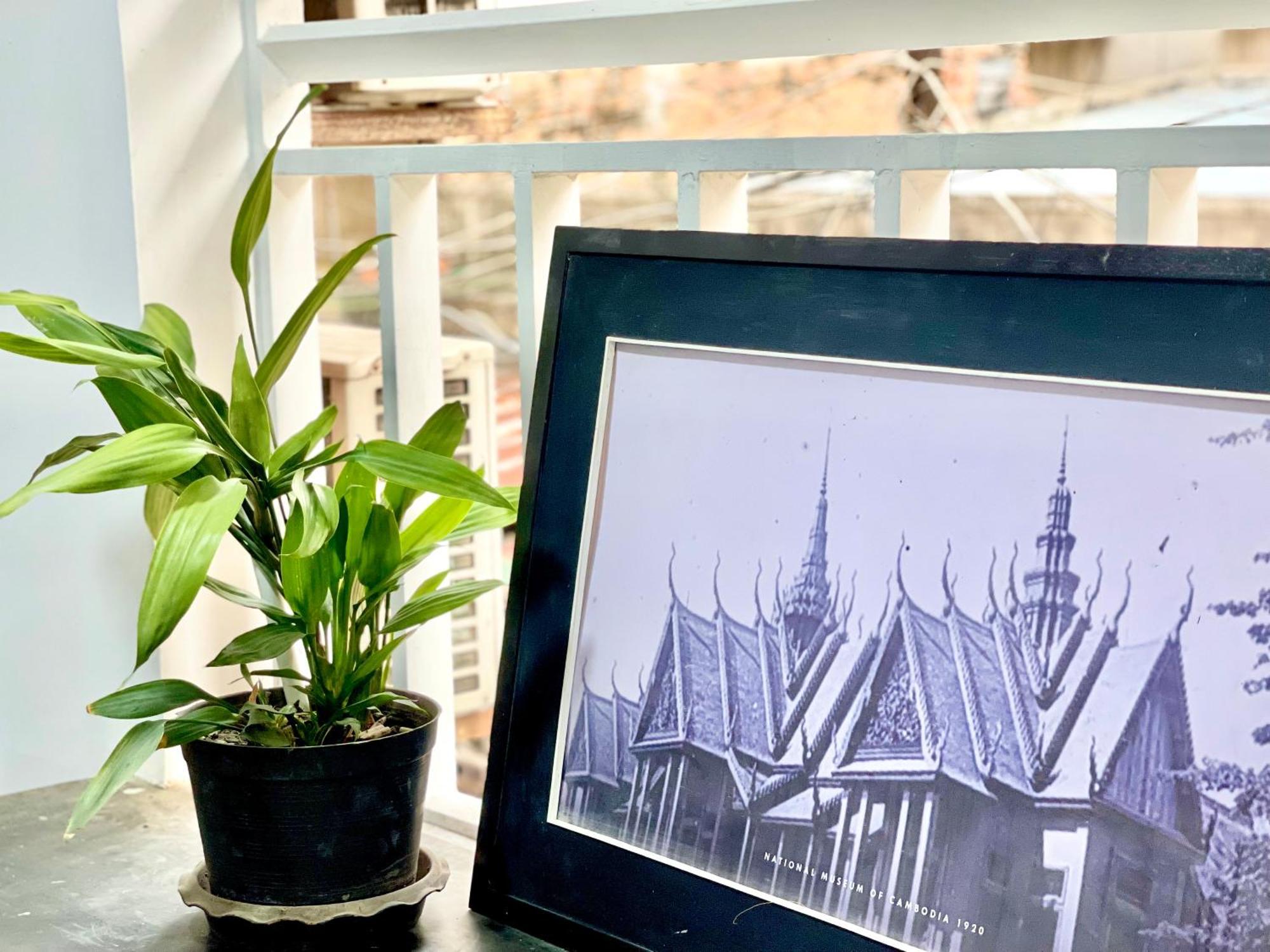Sky Hotel Central Phnom Penh - Rooms & Apartments Экстерьер фото